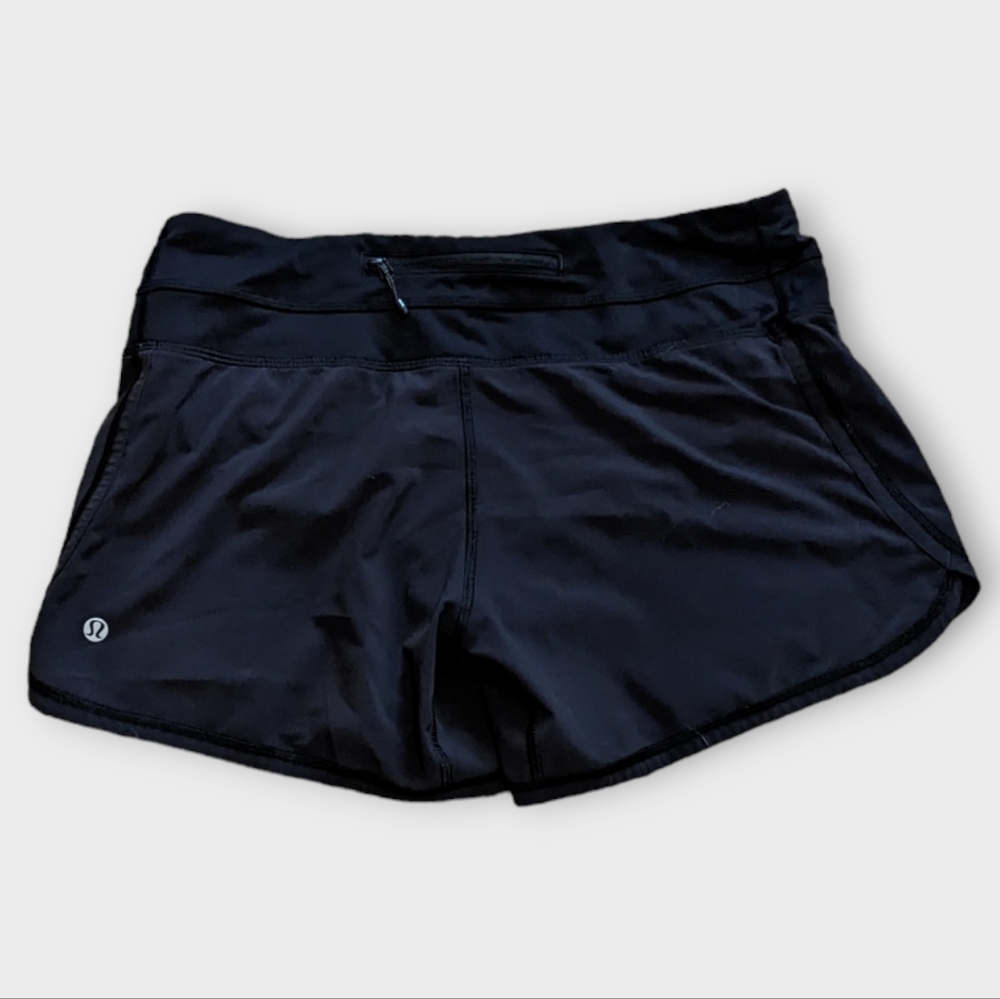 Lululemon Size 6 Black Shorts, Built in Liner and Drawstring, 5"